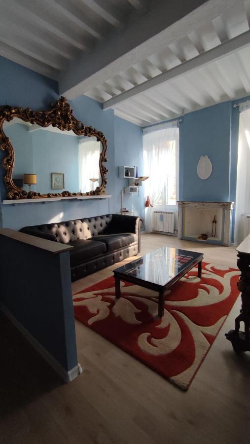 Lo Specchio Apartment